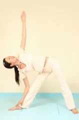 Three yoga moves to build a good figure without leaving home (photo)1