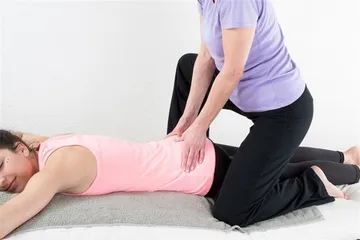 Simple leg lifting to lose weight, yoga, quick leg lifting and hip lifting (picture)