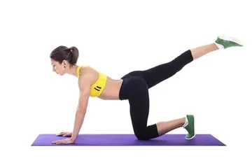 Simple leg lifting to lose weight, yoga, quick leg lifting and hip lifting (picture)4