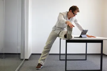 Can you lose weight standing? How can office workers lose weight while standing?