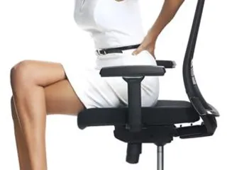 Office worker: It turns out that this disease is also caused by sitting for a long time. Let's see if you are a susceptible group