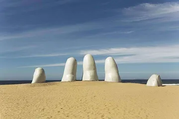 A complete list of tourist attractions in Uruguay9