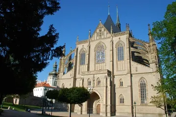 A complete list of famous tourist attractions in the Czech Republic11