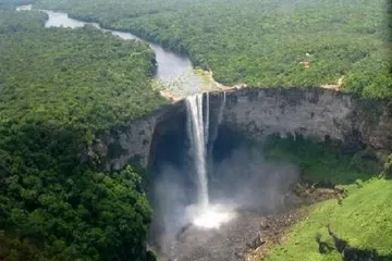 Top 10 famous tourist attractions in Guyana9