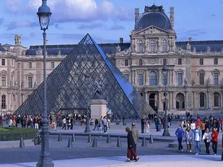 10 most visited tourist attractions in France7