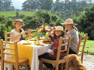 Customs and etiquette in Colombia6
