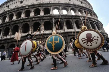 The Eternal City of Italy in the Western World-Roma