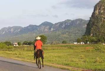 Top 10 famous tourist attractions in Cuba14