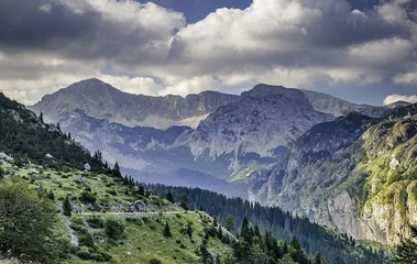 A complete list of tourist attractions in Bosnia and Herzegovina4