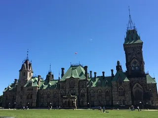 Top 10 must-see tourist attractions in Canada8