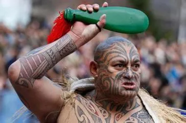 Maori tattoo culture and customs2
