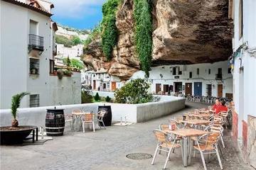 Six unique local customs in the world1