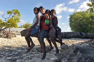 Kiribati travel taboos1