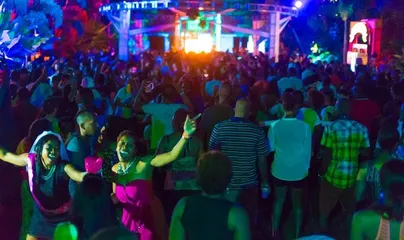 Travel guide for Jamaica14