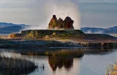 America's magical man-made geyser-Nevada's "Flying Geyser"