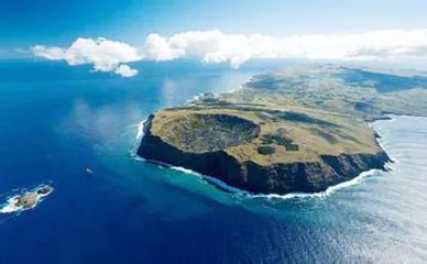 Travel Guide to Easter Island in Chile-Traditional and Strange Customs "Birdman Festival" Customs
