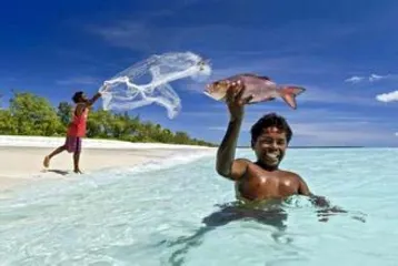 The South Pacific island nation of New Caledonia is extremely skilled in fishing with spear4