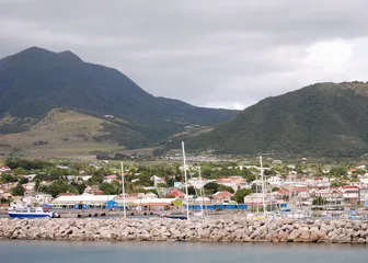 Tips on living customs in Saint Kitts and Nevis