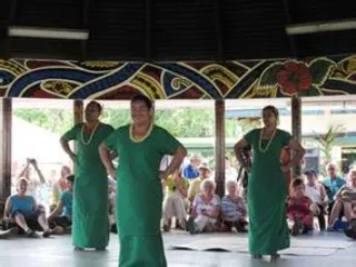 Traditional customs and habits of Western Samoa5