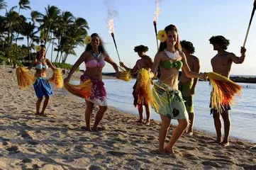 What customs and habits should I pay attention to when going to Hawaii?1