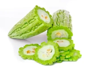 Detoxifying bitter gourd meal will keep you thin
