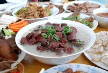 A look at the weird customs during the Spring Festival in various places in China1