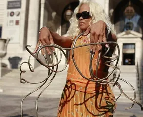 The most bizarre Guinness Book of Records8