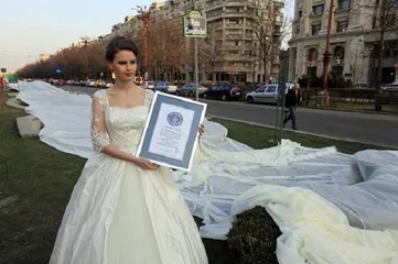 The most bizarre Guinness Book of Records13