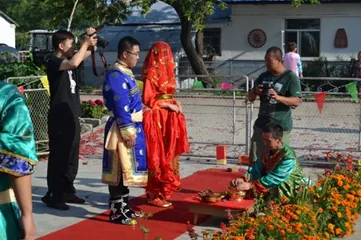 Ten wonderful marriage customs9