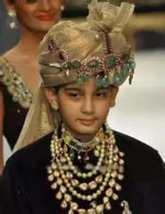 Taking stock of the strange customs of Indians and their extreme love for gold ornaments1