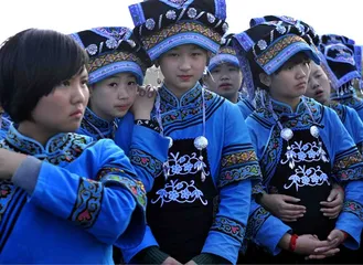 The strange marriage customs of the top ten ethnic groups in China
