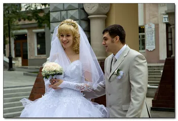 Strange and interesting wedding customs2