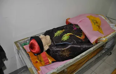 Count down those horrific and bizarre traditional funerals