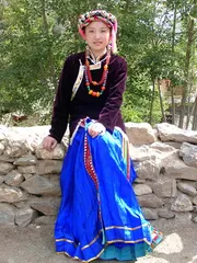 Exploring the Mysterious Queen Valley in Sichuan, China: The strange customs of a daughter marrying a husband3