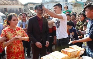 The son-in-law with strange customs in rural areas is smeared1