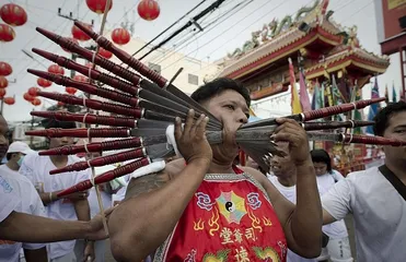 Weird religious rituals in countries around the world6