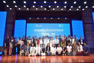Intangible Cultural Heritage Trainer: An Important Role of Cultural China