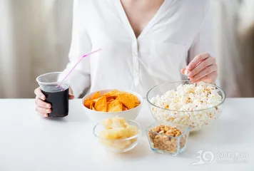 How much weight will you gain when you eat snacks every day? Eat according to this article and you can still lose weight!