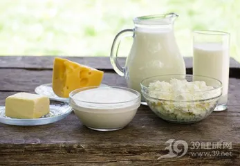 Will whole milk make you fat? Whole milk is more nutritious