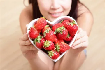 During weight loss, eat strawberries or not?1
