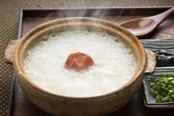 Which feels better, porridge or rice?