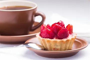 How should you eat strawberries during weight loss?2