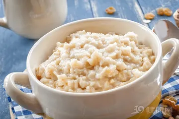 People who work out at night should have some oatmeal! Full stomach without gaining weight1