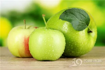 If you want to lose weight, you can eat these two fruits with skin